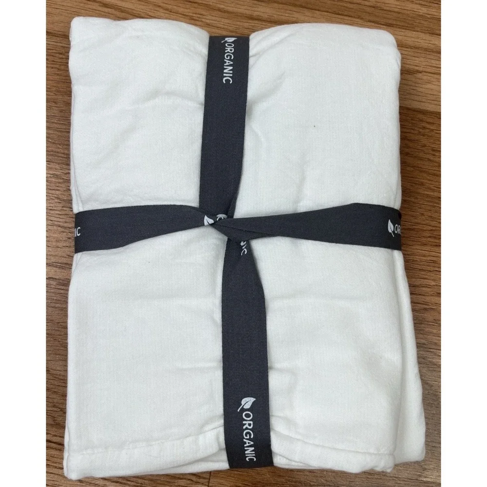 West Elm Organic White Pleated Grid Standard Size Pillow Sham NEW